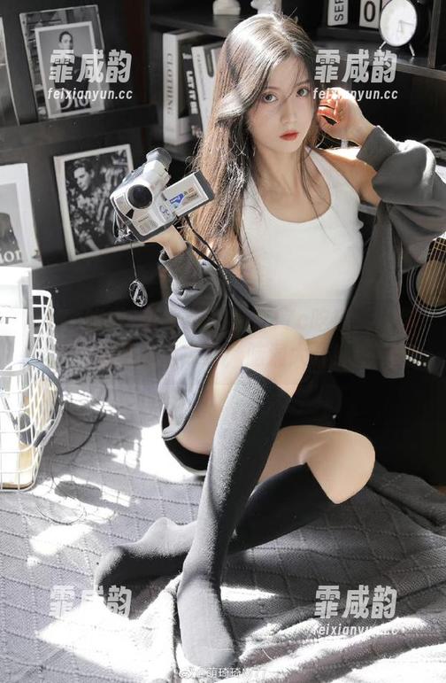 苹果手机版的17c吃瓜：让你边吃瓜边点赞，脑洞大开！