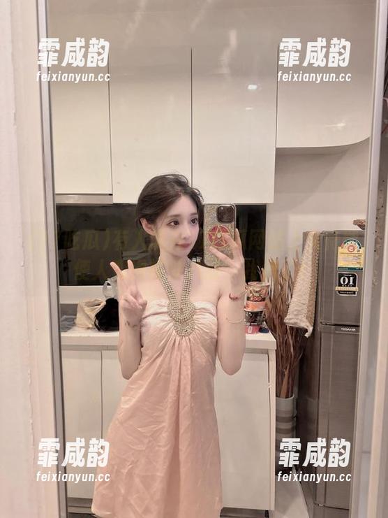 17吃瓜 有人说在17吃瓜网站上久待能使人变得格外八卦,我信了!