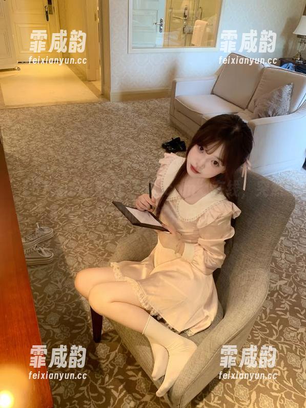 51.com 就在“51.com”在线,突然觉得自己的人生有点瑟……