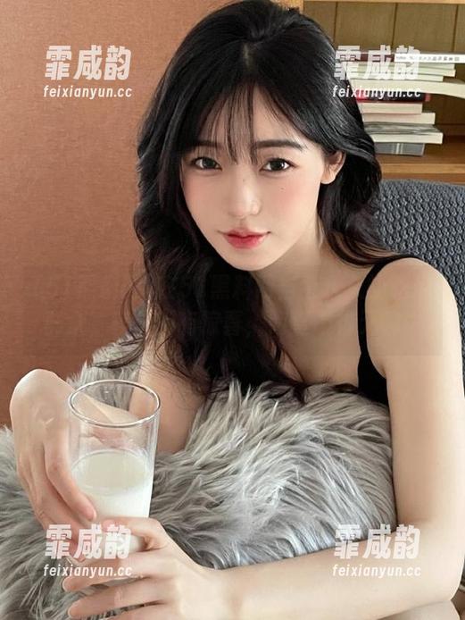 在51黑料网当个永久的吃瓜群众，每天都有惊喜，简直不怕无聊！