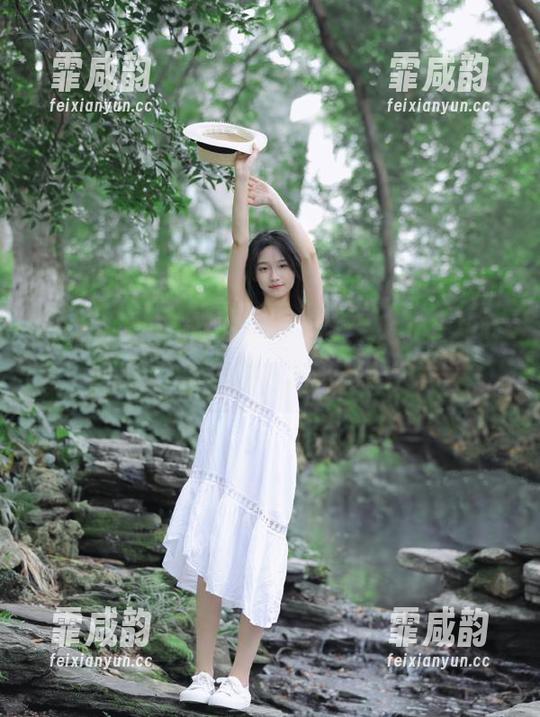 52吃瓜网，带你驶入八卦世界，永不迷路！