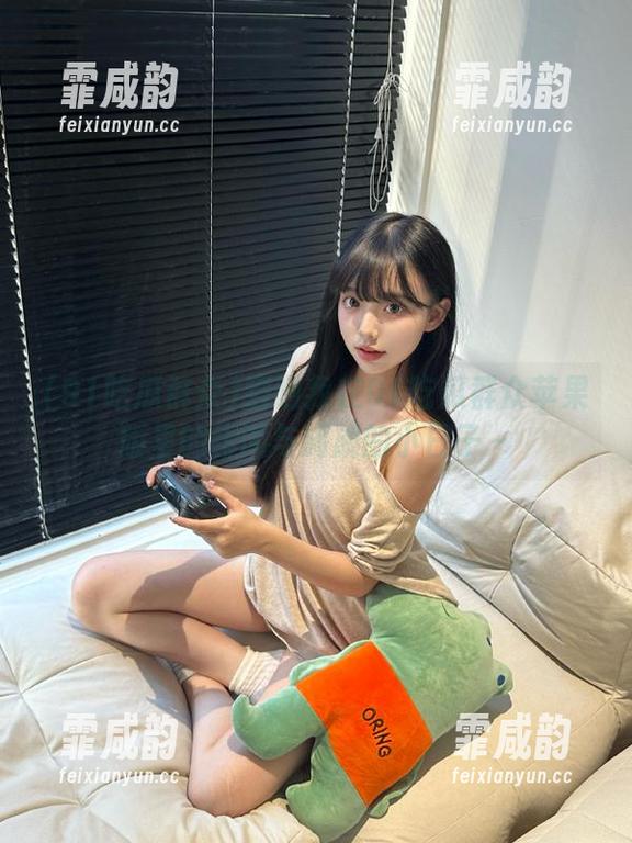 91吃瓜群众 晒晒我在91吃瓜群众苹果版里的绯闻与旖旎的小日子~