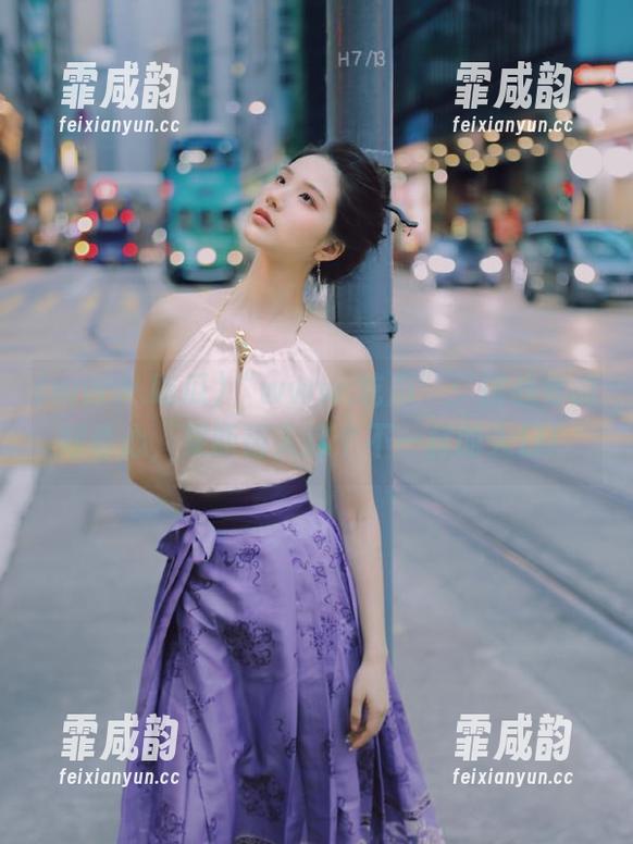 “www.吃瓜”：挑战你的好奇心，果断迈入这个不一样的入口！