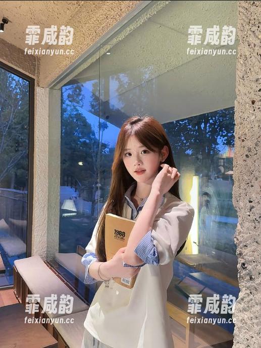 五一吃瓜网 “五一吃瓜网”入口:流量达人们的疯狂狂欢现场,准备好被刷屏了吗?
