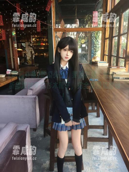 吃瓜头条 吃瓜头条:要看视频,顺便分析那双神奇的杉木靴子,完全是潮流前线!