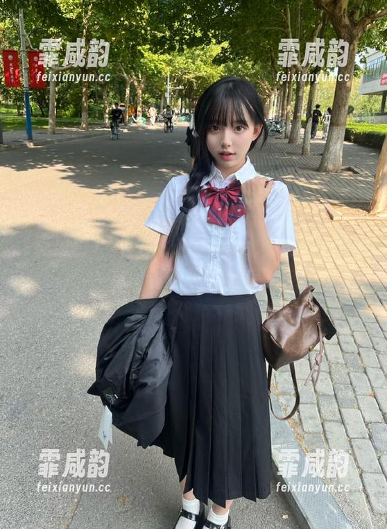 “吃瓜网”app上，新鲜网红瓜你吃过了吗？真香！