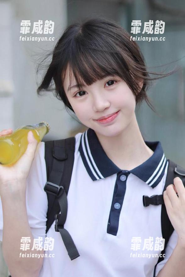上吃瓜网app，免费追踪每一条纷争，仿佛世界都在围绕着我转！