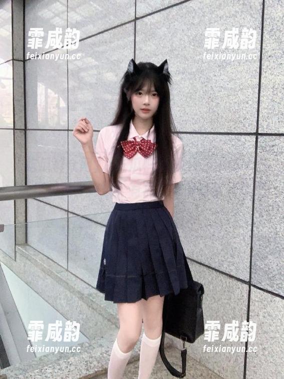 吃瓜群众网 从吃瓜群众网cgfun的入口能窥见多少内幕?有点想不明白却又想继续看下去。