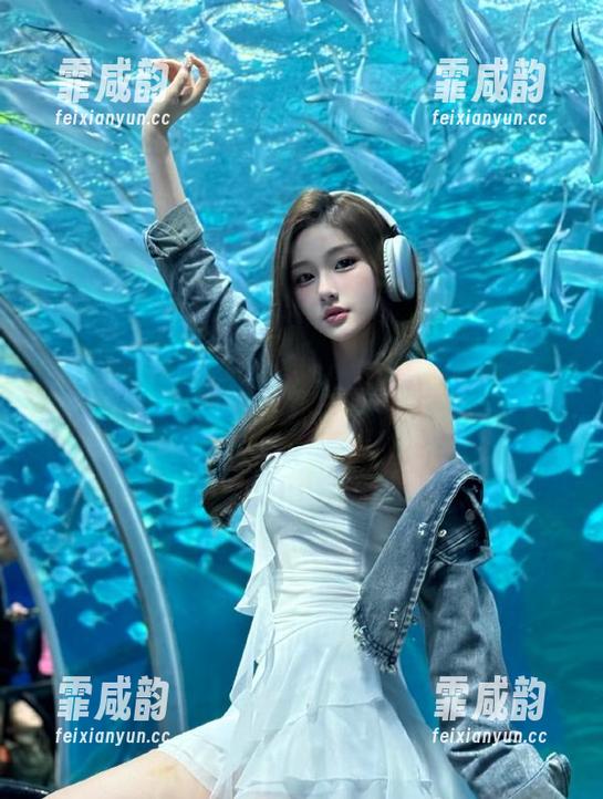 黑料不打烊 zztt63.ccm黑料不打烊,这网站简直是八卦界的“快递小哥”!