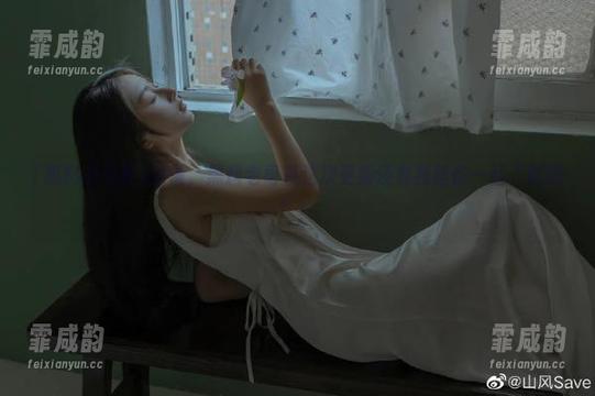 黑料老司机 别慌,黑料老司机这次更新还有我陪你一起“吃瓜”!